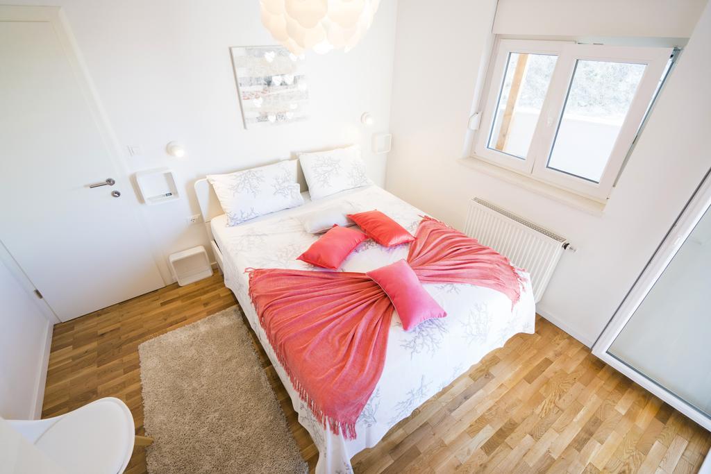 Apartments San Monte Ποντστράνα Εξωτερικό φωτογραφία